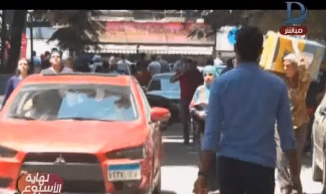 شاهد.. ردود فعل مواطنين على سؤال "مع أم ضد زواج الصالونات"