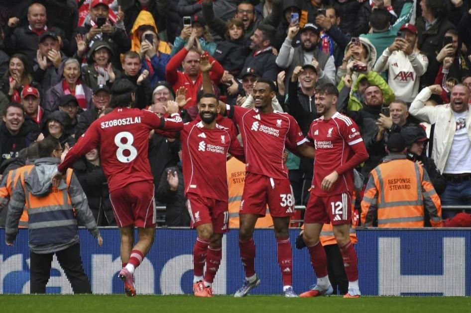 ليفربول يتألق بالفوز الخامس.. واليونايتد يتجاوز تشيلسي
