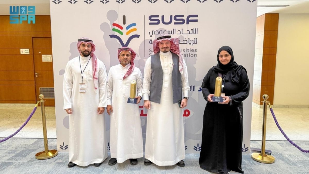 جامعة الملك عبدالعزيز تتصدر مؤشر أداء الجامعات للموسم الـ15 للطلاب والطالبات