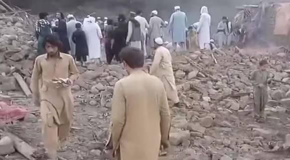 23 قتيلاً في غارة باكستانية على منطقة حدودية