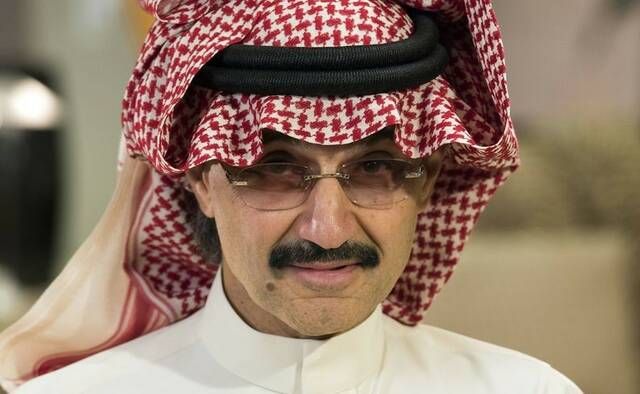 الوليد بن طلال يشتري 15.2 مليون سهم في "سناب شات"