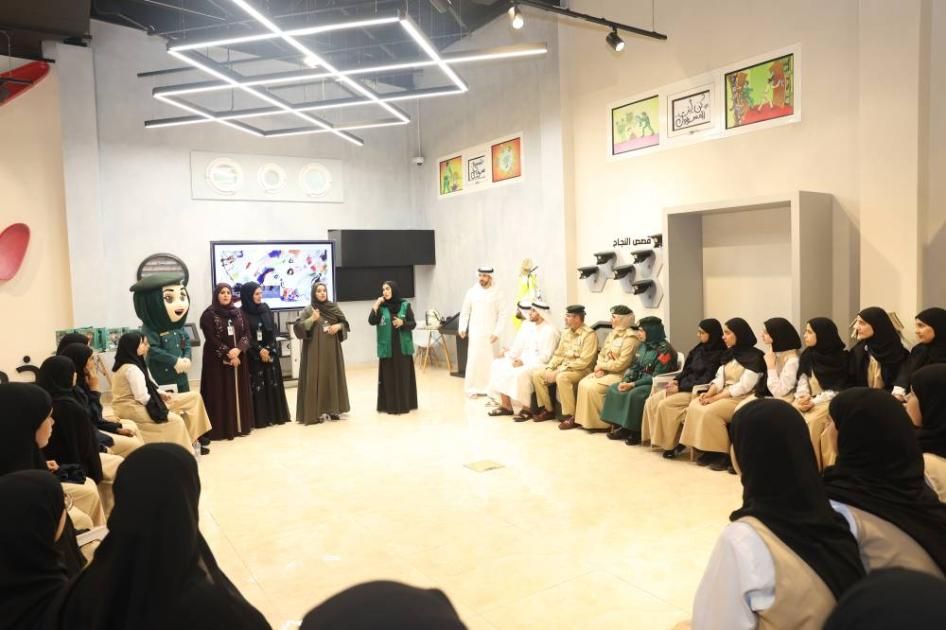 شرطة دبي تحتفي باليوم العالمي للغة الإشارة