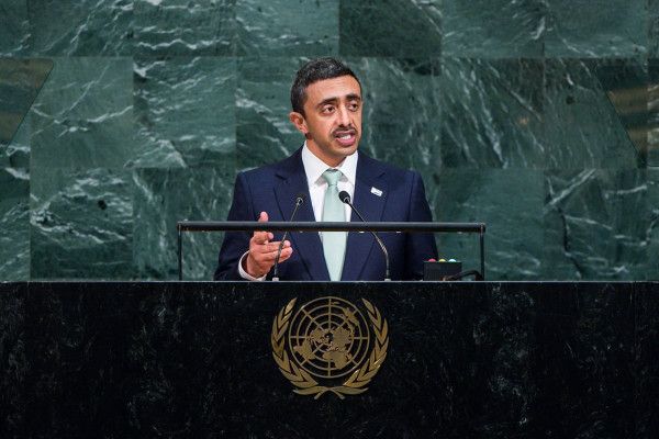 بن زايد: ندعم جهود إنهاء الصراع الفلسطيني الإسرائيلي