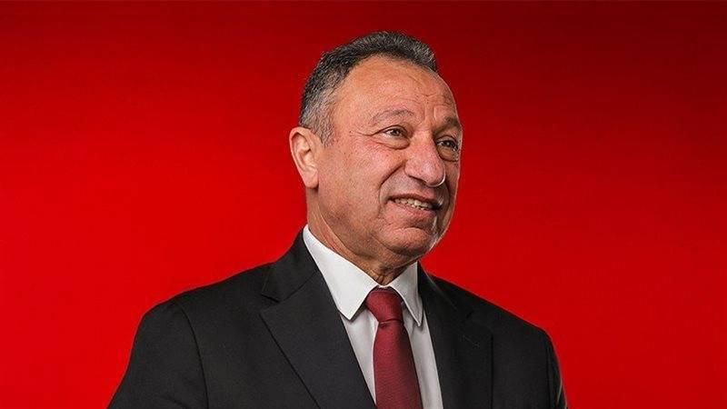 مدحت شلبي منتقداً الخطيب: جمهور الأهلي لم يتأثر بتصريحات الظروف الصحية
