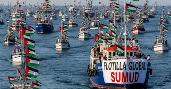 إيطاليا ترسل سفينة ثانية تابعة للبحرية لمرافقة أسطول الصمود