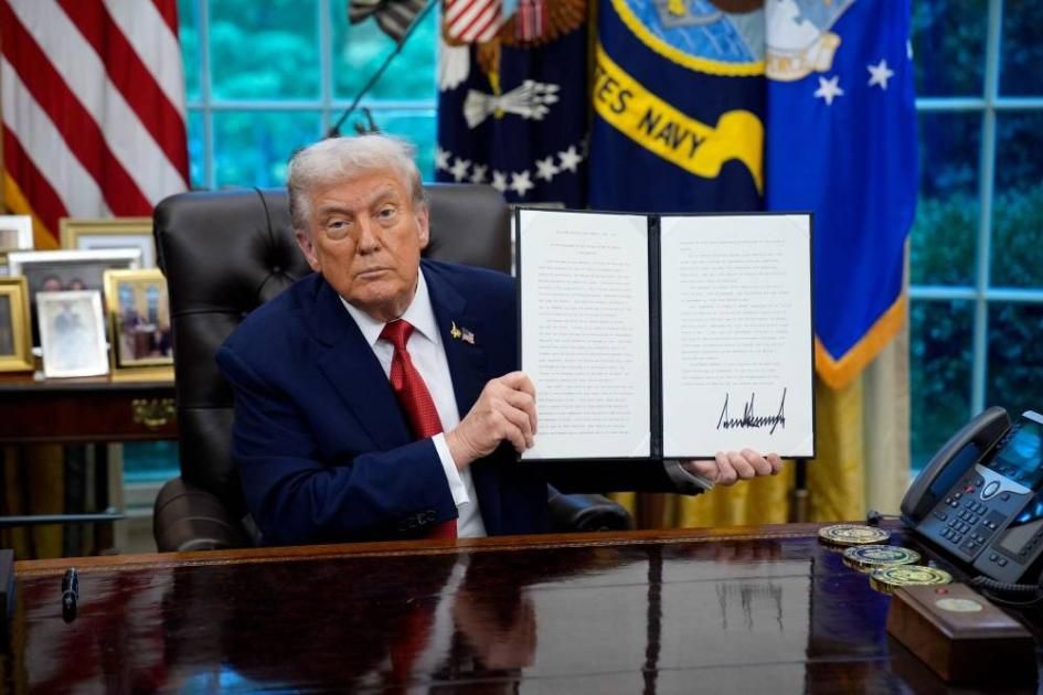 ترامب يوقع أمراً تنفيذياً بالموافقة على صفقة «تيك توك»