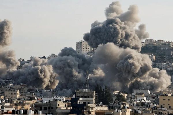 الجيش الإسرائيلي يفجّر منزلا لفلسطيني شمال غرب القدس