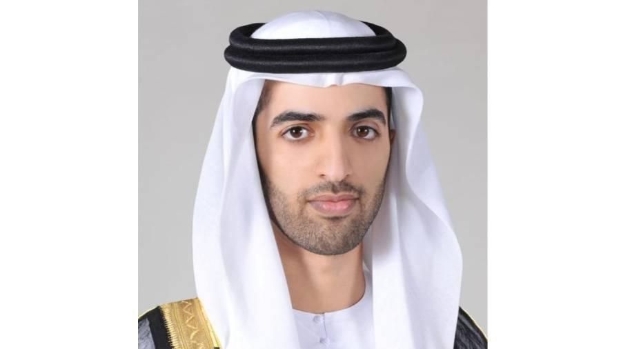 ولي عهد رأس الخيمة يعزي في وفاة مايد جسيم الخاطري