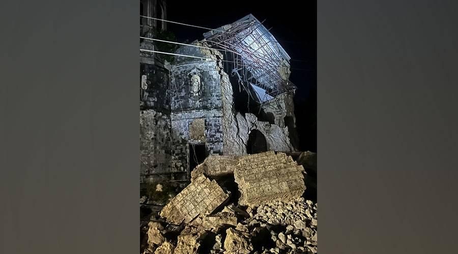 خمسة قتلى جراء زلزال قوي في الفلبين