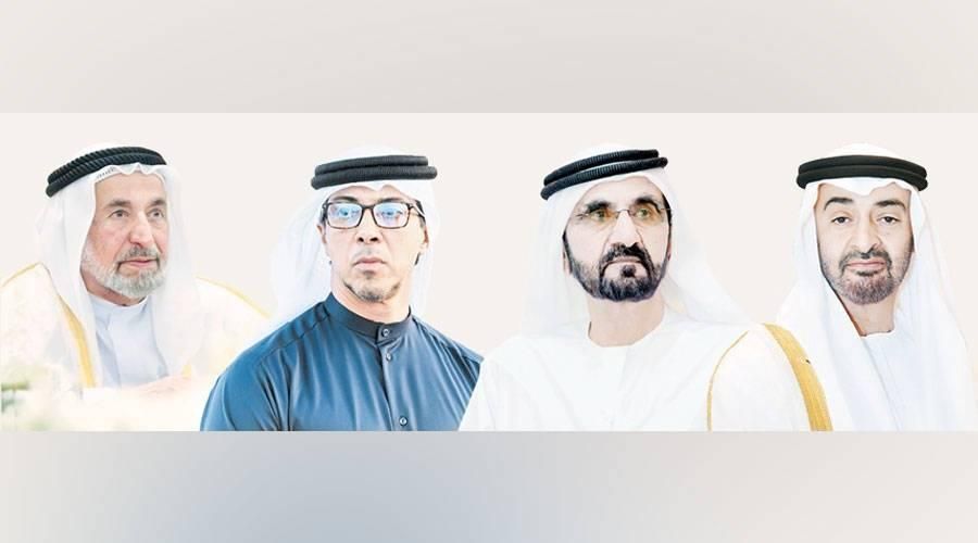 رئيس الدولة ونائباه والحكام يعزّون خادم الحرمين