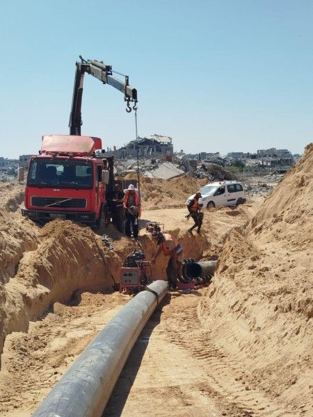 سلطة المياه: بدء التشغيل التجريبي لخط المياه الرئيسي في محافظة الوسطى بقطاع غزة