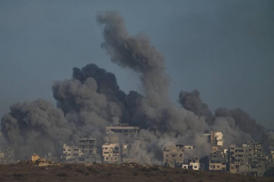 إسرائيل تكثف قصف غزة.. وكاتس يتباهى بتهجير 900 ألف فلسطيني