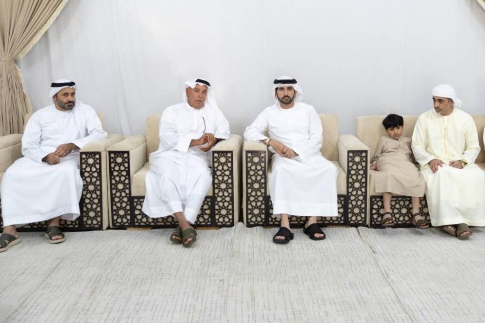حمدان بن محمد يعزي في وفاة خلفان المهيري