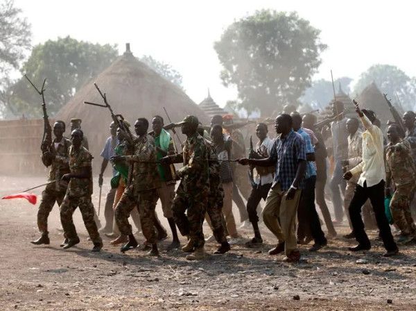 13 قتيلا بقصف مدفعي لقوات الدعم السريع على الفاشر غربي السودان
