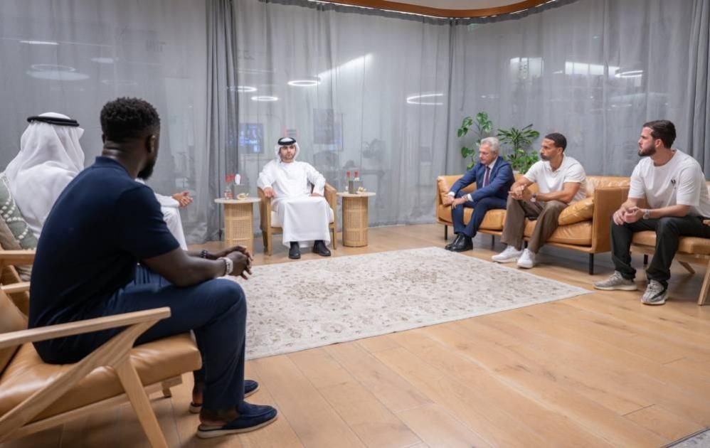 منصور بن محمد يشهد فعالية مسرّعات أندية دبي
