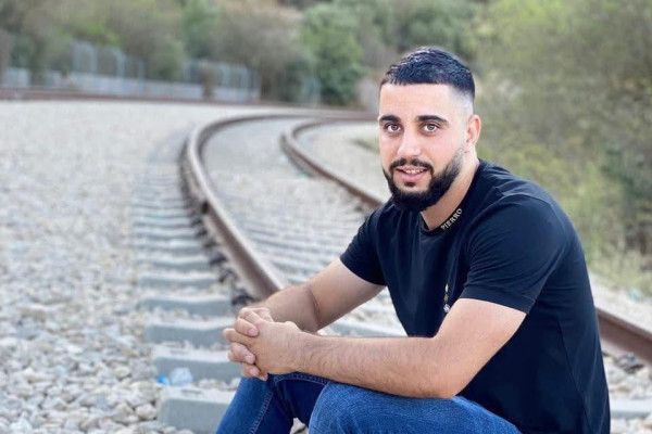 استشهاد شاب متأثراً بإصابته برصاص مستوطن شرق رام الله
