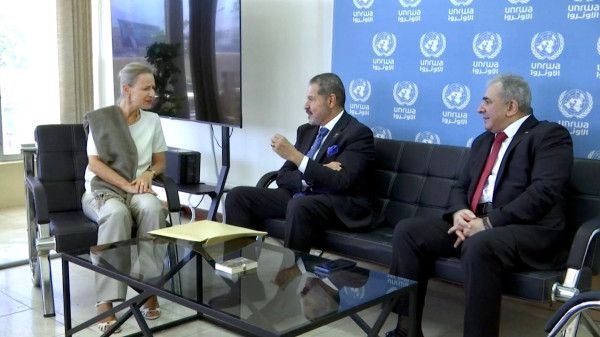 السفير الأسعد: بحثنا مع مديرة الأونروا بلبنان سبل دعم المخيمات الفلسطينية