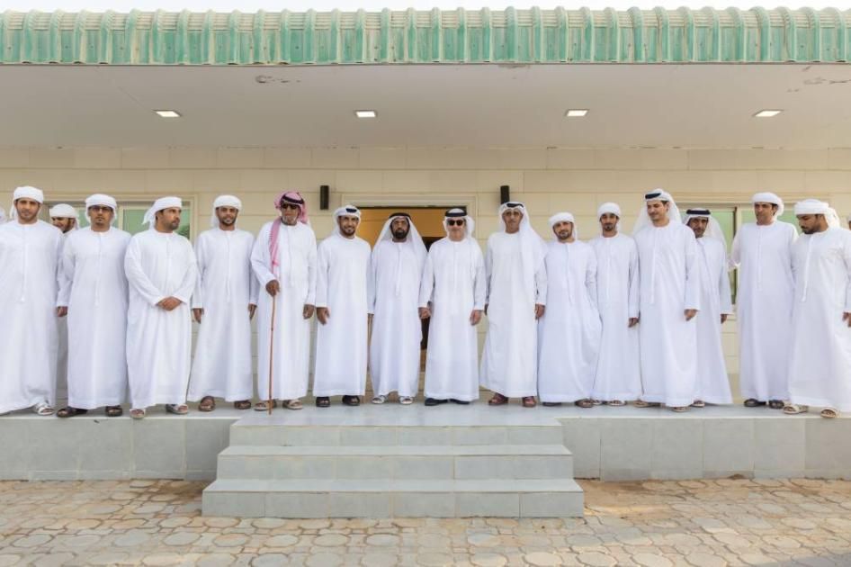 هزاع بن زايد: محمد بن زايد يؤكد على التواصل الدائم مع أفراد المجتمع