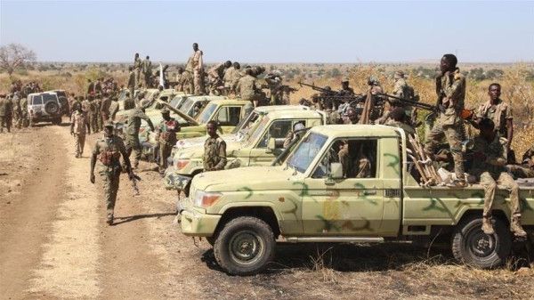 الجيش السوداني يعلن إعادة السيطرة على مواقع في الفاشر