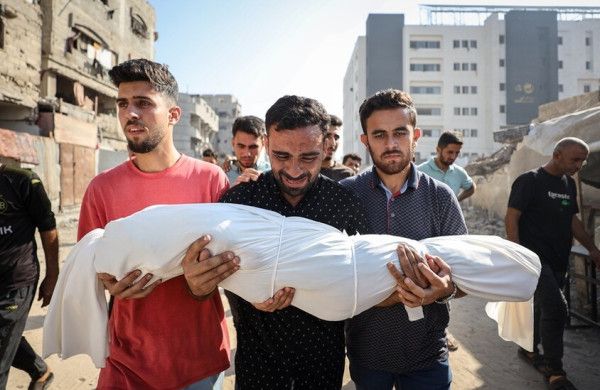 انتشال جثامين 35 شهيدا من مناطق عدة بقطاع غزة