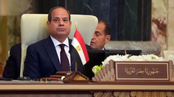 تقرير إسرائيلي: السيسي لا يحب نتنياهو ولم يرغب في حضوره قمة شرم الشيخ
