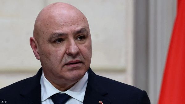 الرئيس اللبناني: التفاوض مع إسرائيل ضرورة لحل المشاكل العالقة