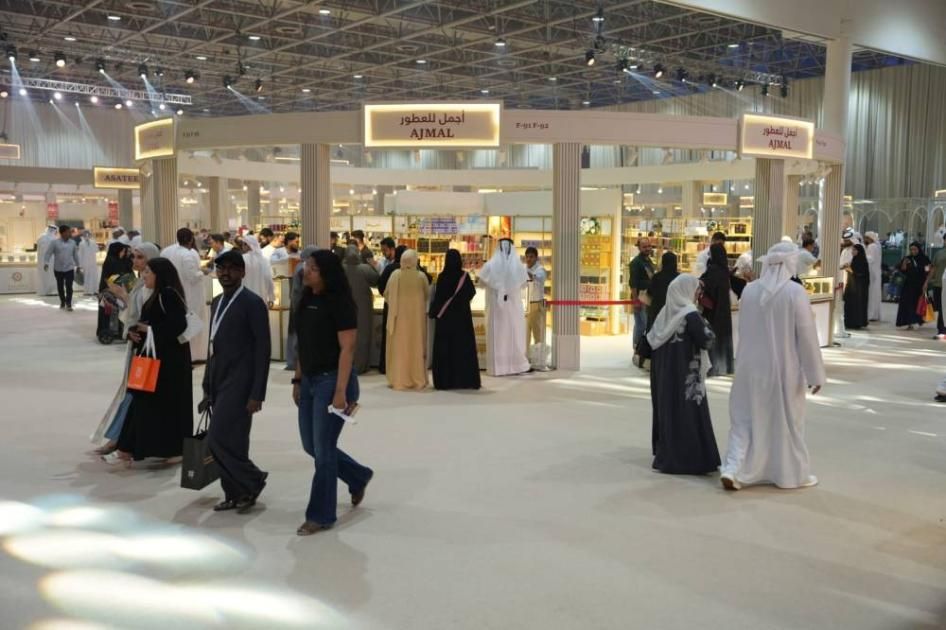 ختام «الإمارات للعطور والعود»