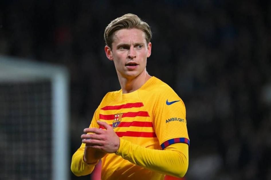 دي يونغ يجدد عقده مع برشلونة حتى عام 2029