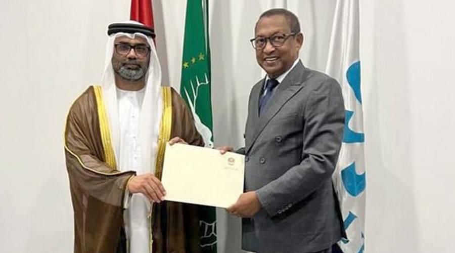 سفير الإمارات يقدم نسخة من أوراق اعتماده إلى وزير خارجية غينيا بيساو