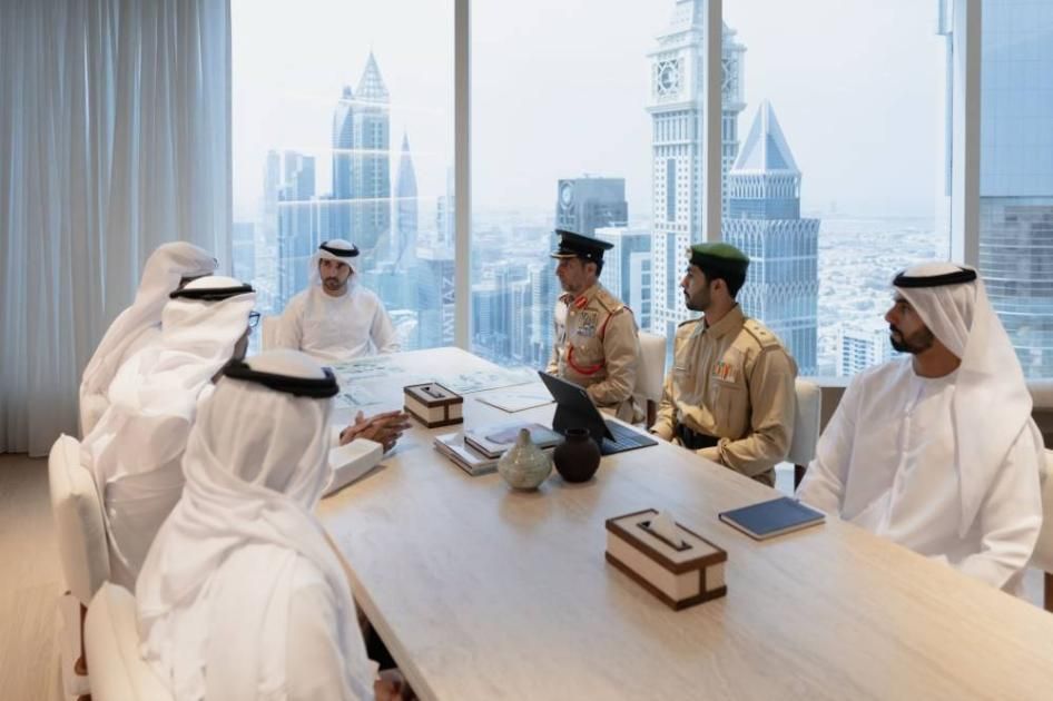 حمدان بن محمد يوجه بأن تكون شرطة دبي الأفضل عالمياً في توظيف الذكاء الاصطناعي