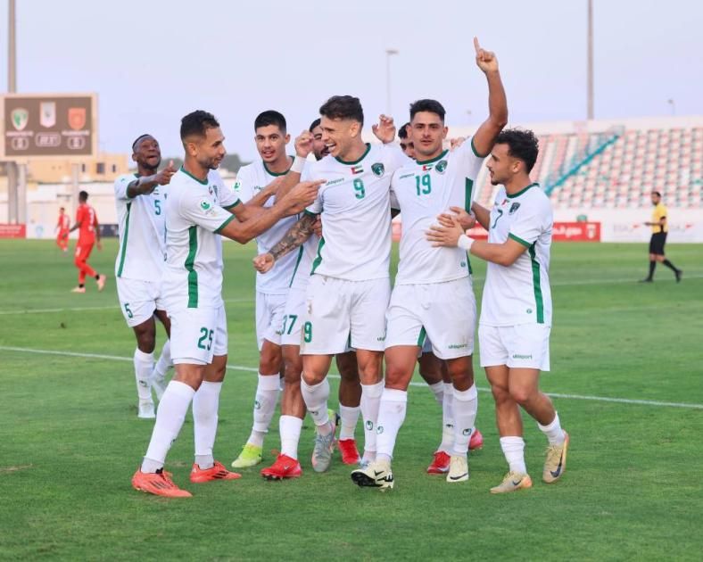 الإمارات يعزز صدارته لدوري الأولى