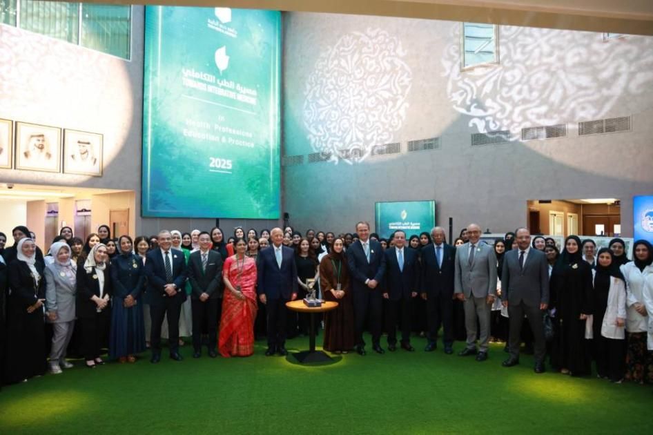 ضاحي خلفان: الإمارات تستشرف مستقبل دمج مناهج الطب التقليدي والحديث