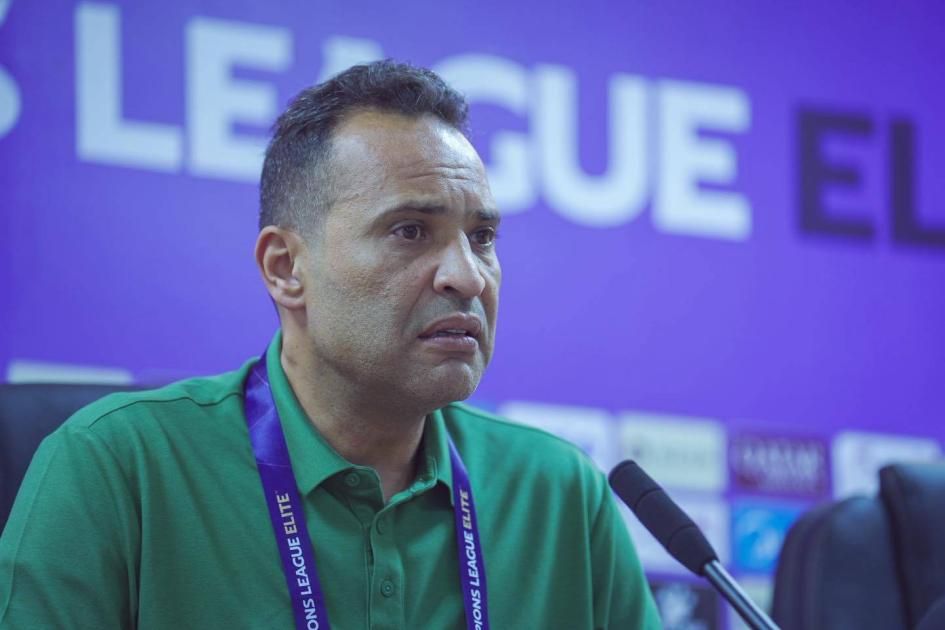 الشرطة العراقي يواجه الاتحاد السعودي بغياب بنزيمة