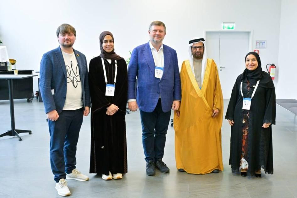 علي النعيمي يبحث التعاون مع برلماني أستراليا وأوكرانيا