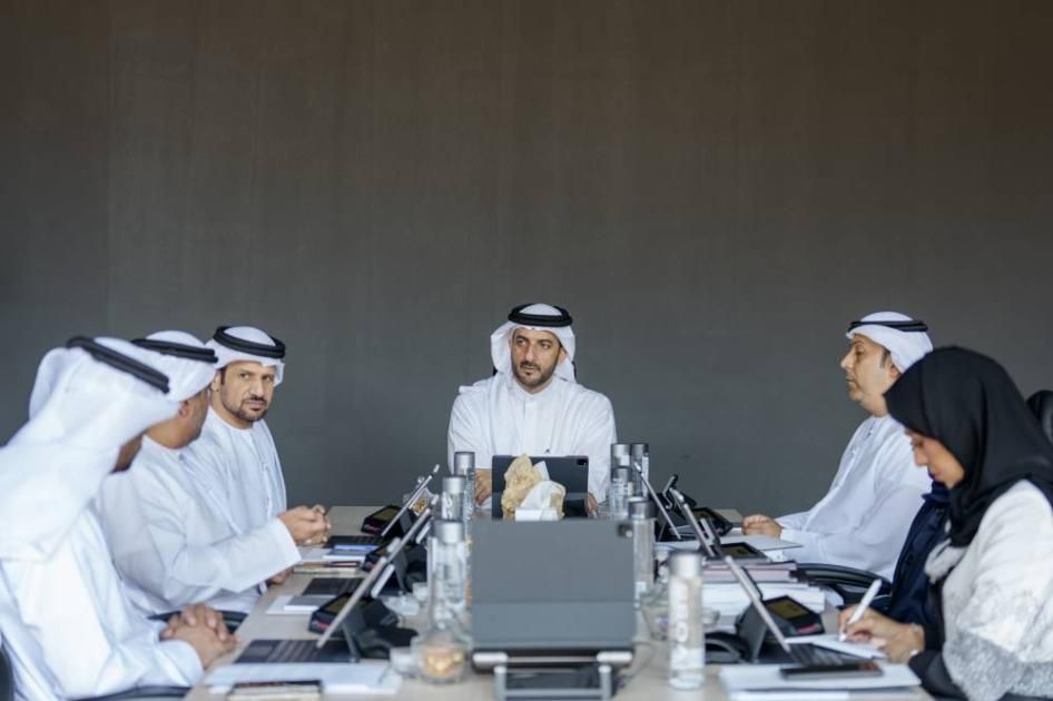 سلطان بن أحمد يترأس مجلس الشارقة للإعلام في حديقة بحيص الجيولوجية
