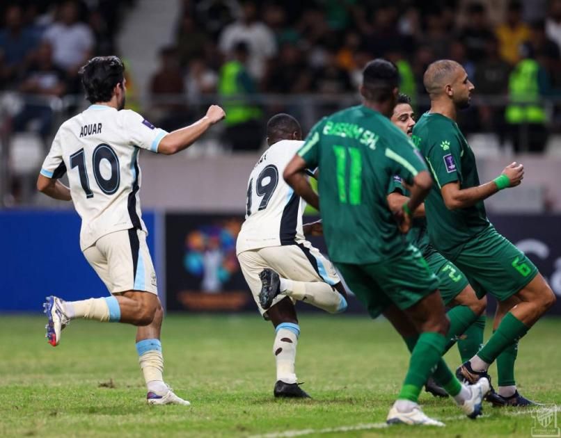 بـ 10 لاعبين.. الاتحاد السعودي يهزم الشرطة العراقية برباعية