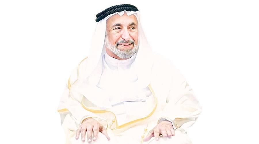 سلطان يعزي أمير الكويت بوفاة الشيخ علي عبدالله