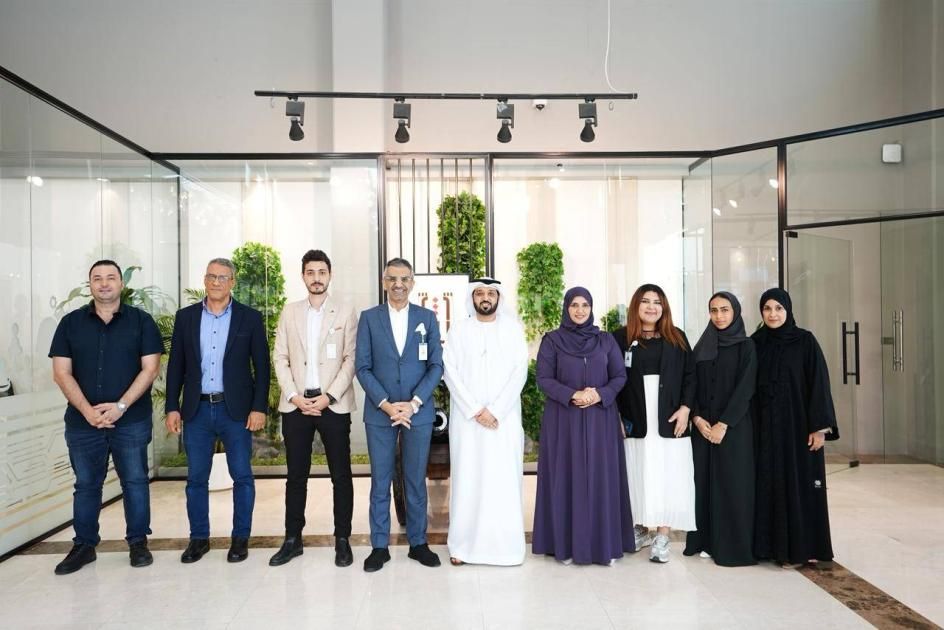 معهد الشارقة للتراث يبحث التعاون مع الخدمات الإنسانية لتمكين ذوي الإعاقة
