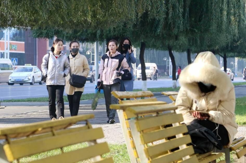 كوريا الشمالية تعزز دفاعاتها بصواريخ فرط صوتية