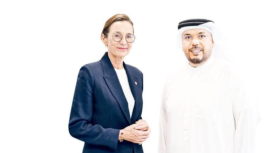 بحث التعاون بين رابطتي الإمارات وهولندا