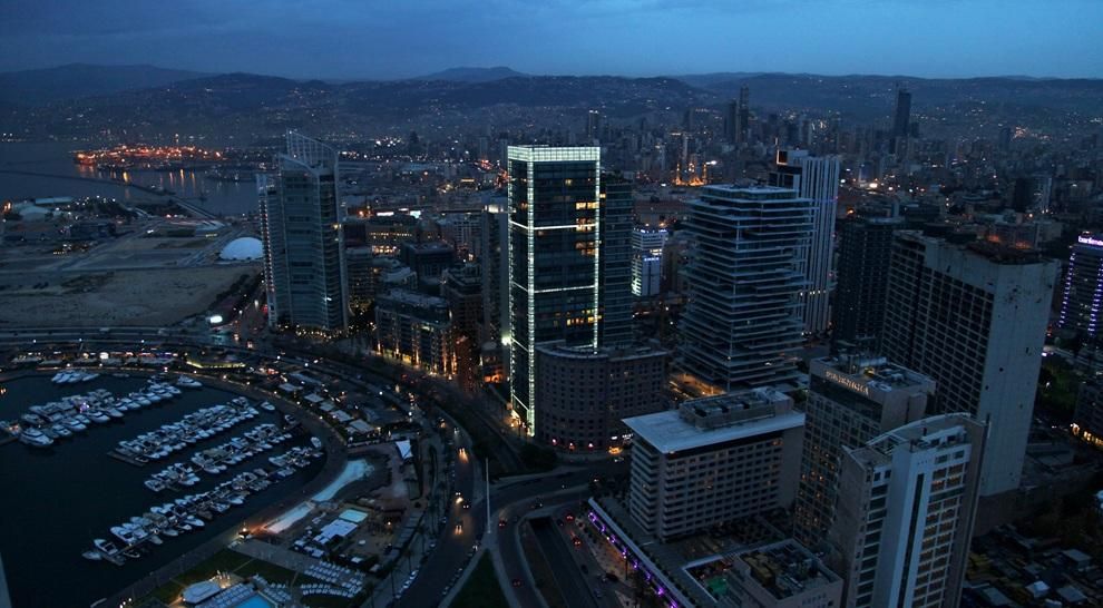 تأخير الساعة 60 دقيقة.. لبنان يبدأ العمل بالتوقيت الشتوي