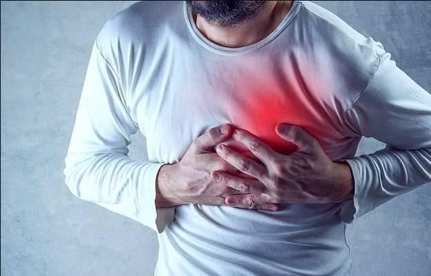 الارتجاع المريئي يزيد خطر الإصابة بنوبة قلبية 27%