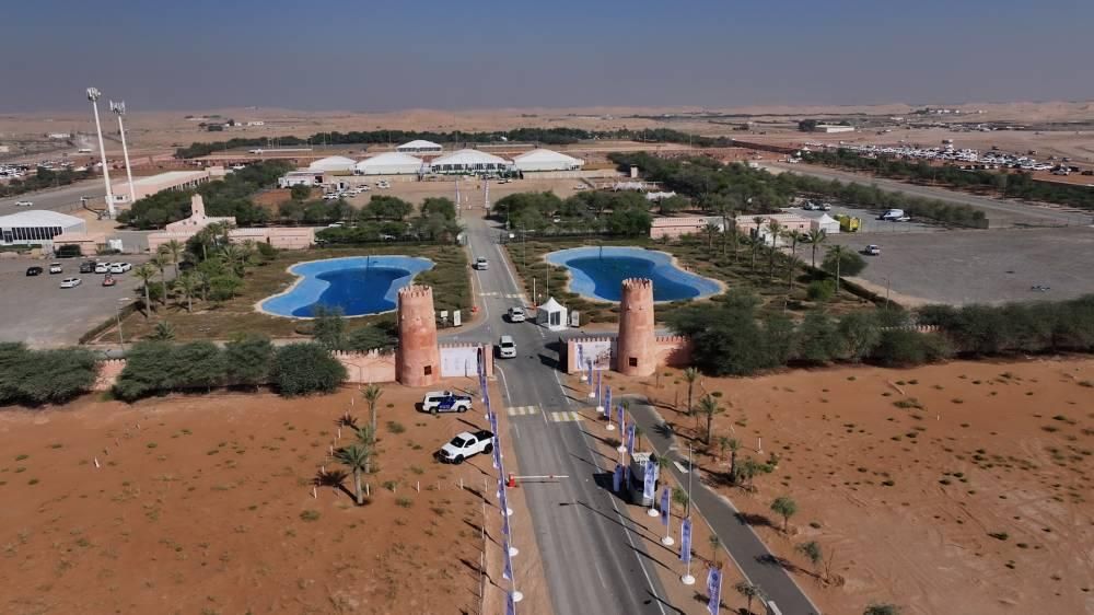 انطلاق أولى محطات مزاينات «مهرجان الظفرة» بدورته الـ 19 من سويحان