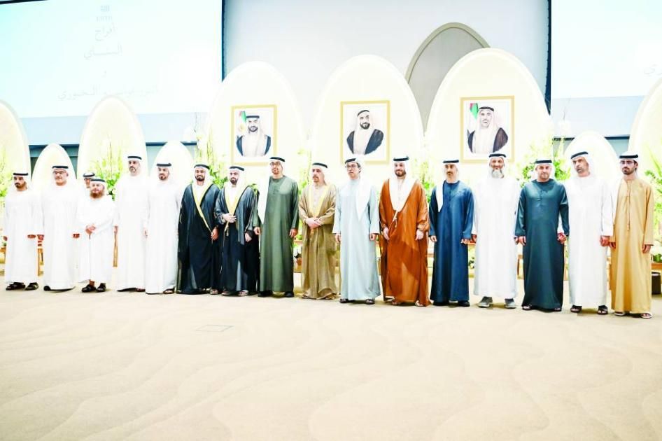 رئيس الدولة ونائباه والشيوخ يحضرون أفراح البناي