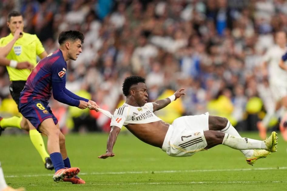 ريال مدريد يرد الدين لبرشلونة في معركة «البرنابيو»