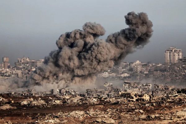 (القناة 12): وقف إطلاق النار في غزة سيتجدد الساعة العاشرة صباحاً