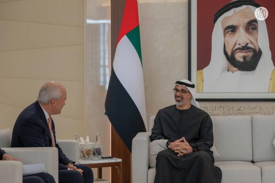 خالد بن محمد يناقش مع رئيس «أسترازينيكا» آفاق التعاون في الصناعة الدوائية