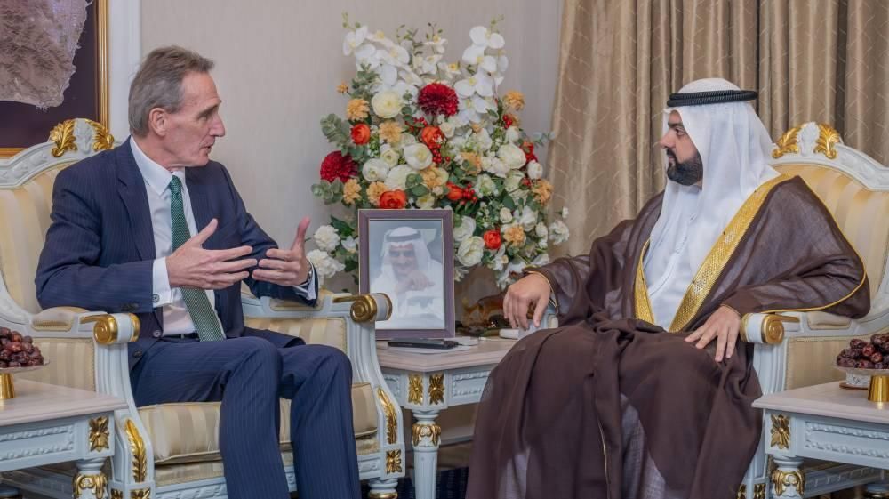 محمد بن حمد يستقبل سفراء هولندا وإسبانيا وبيرو