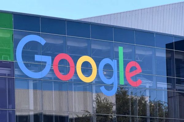 صحيفة بريطانية: غوغل وأمازون متهمتان بالتواطؤ مع إسرائيل بـ1.2 مليار دولار
