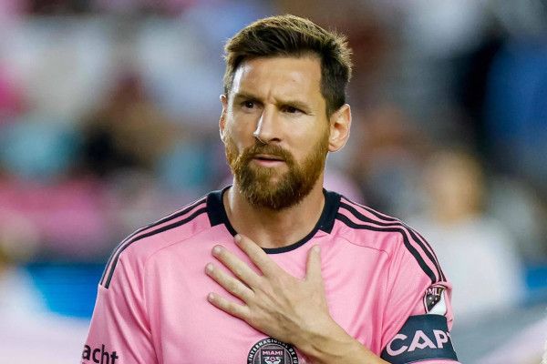 كواليس مثيرة وراء فشل انتقال ميسي إلى الدوري السعودي رغم المفاوضات المتقدمة